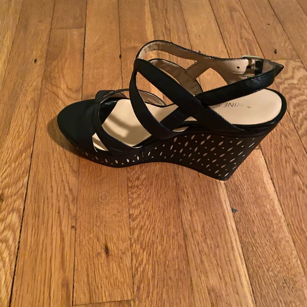 Nine West wedge heel sandal